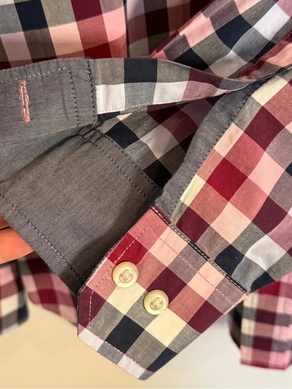 Banana Republic Men's Long-Sleeve Plaid Button-Down in Red, Navy & White